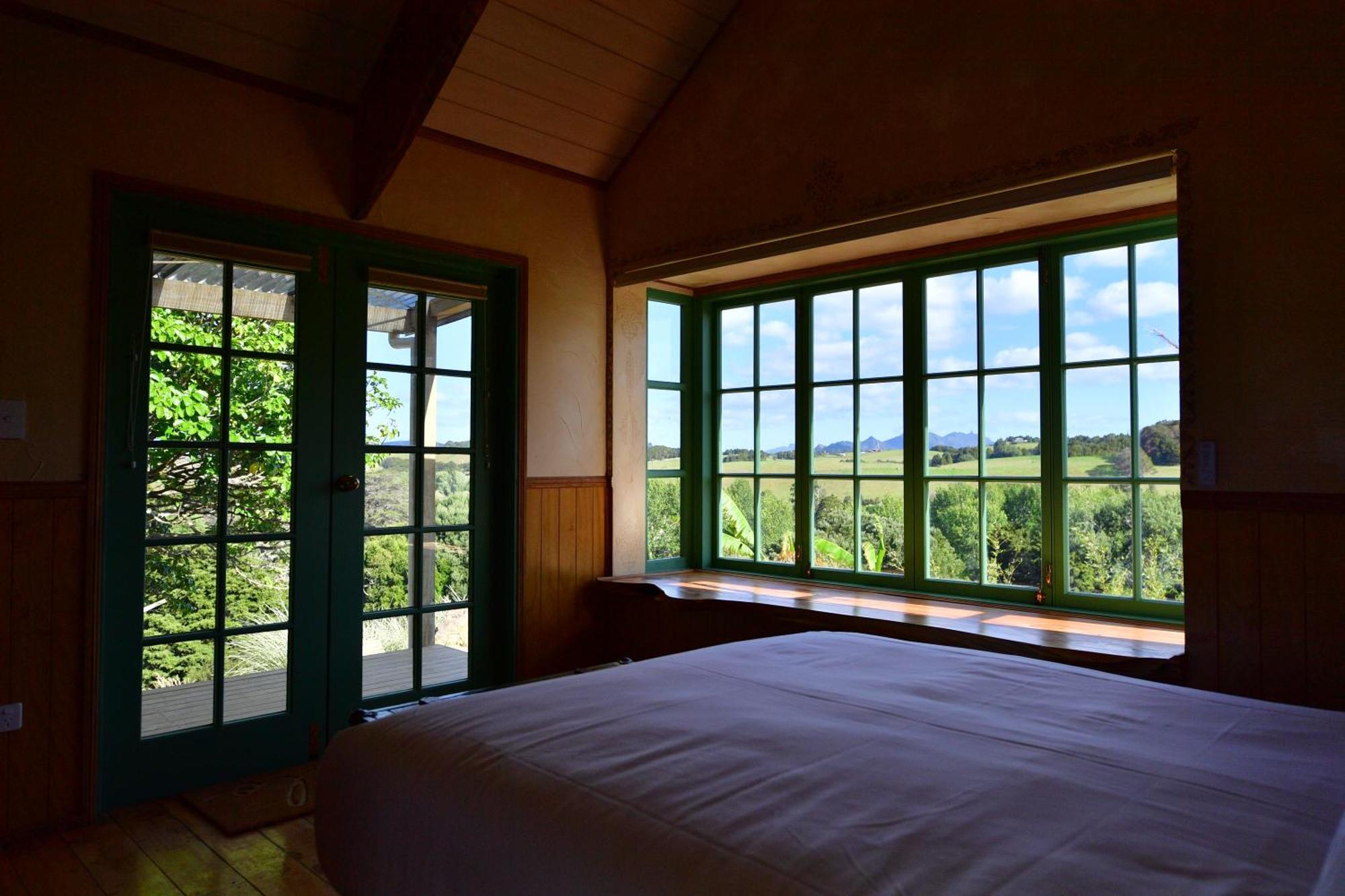 Sundance Cabin Parua Bay ภายนอก รูปภาพ