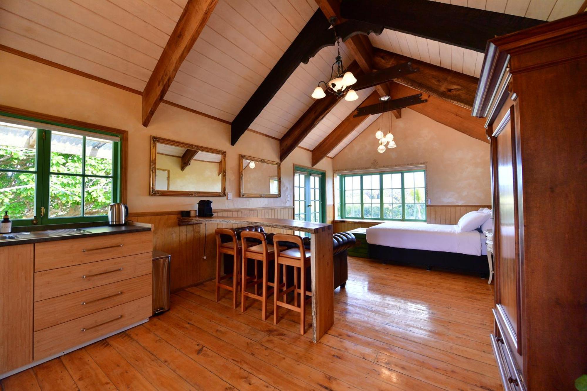 Sundance Cabin Parua Bay ภายนอก รูปภาพ