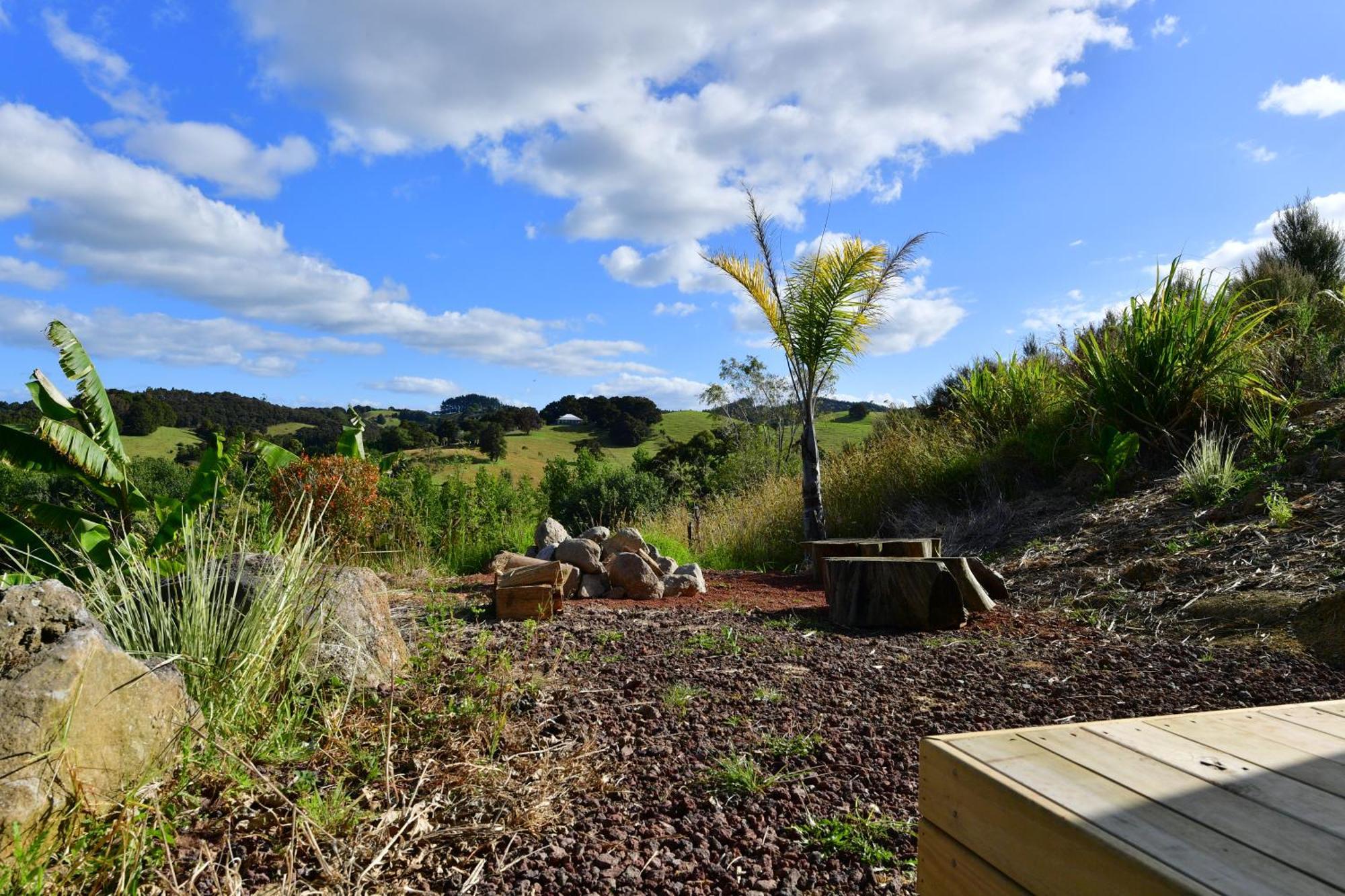 Sundance Cabin Parua Bay ภายนอก รูปภาพ